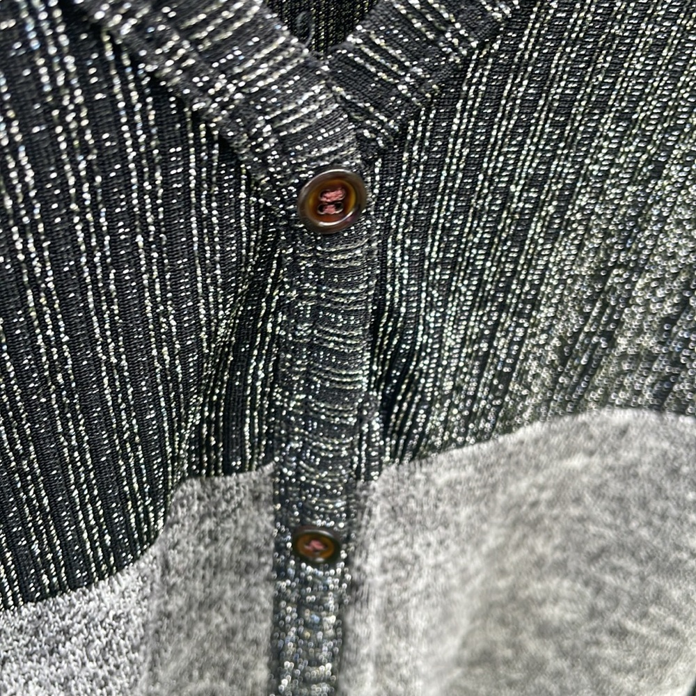 ACOA Striped Color Block Sweater - Picture 3 of 4